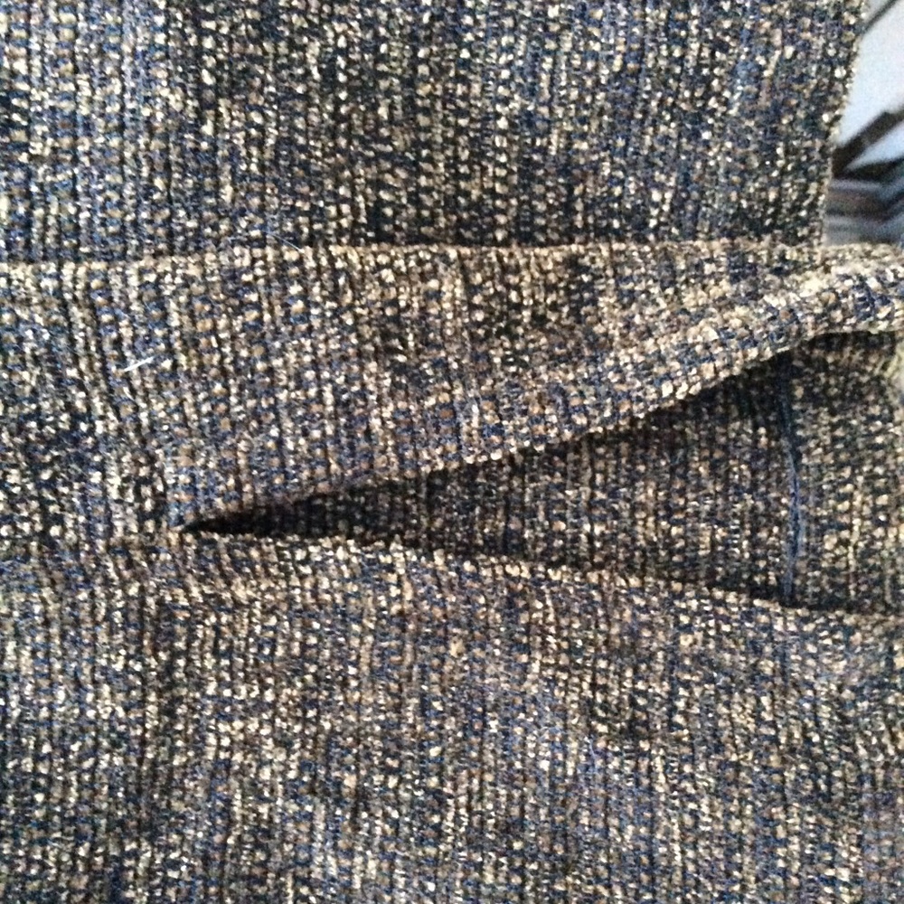 Lightweight jacket - Picture 7 of 8